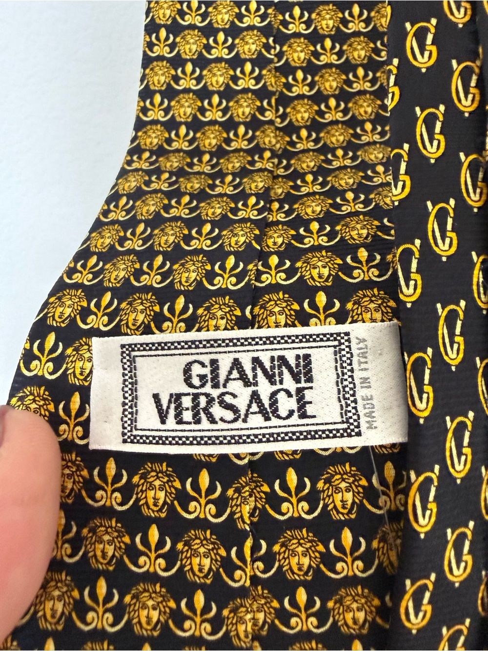 Versace Black and Gold Medusa Men’s Tie with GV Motif
